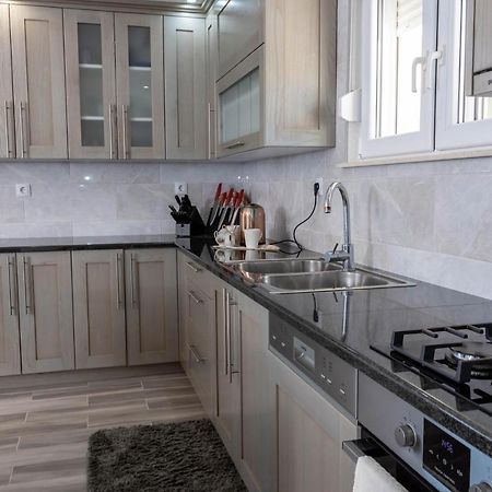 Apartmani Sandra Kaštela Extérieur photo