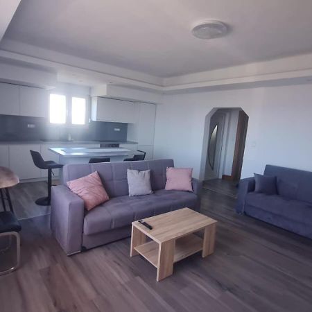 Apartmani Sandra Kaštela Extérieur photo