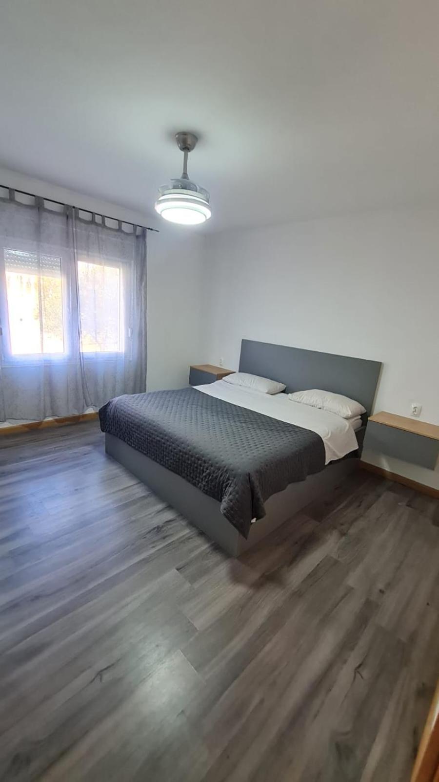 Apartmani Sandra Kaštela Extérieur photo